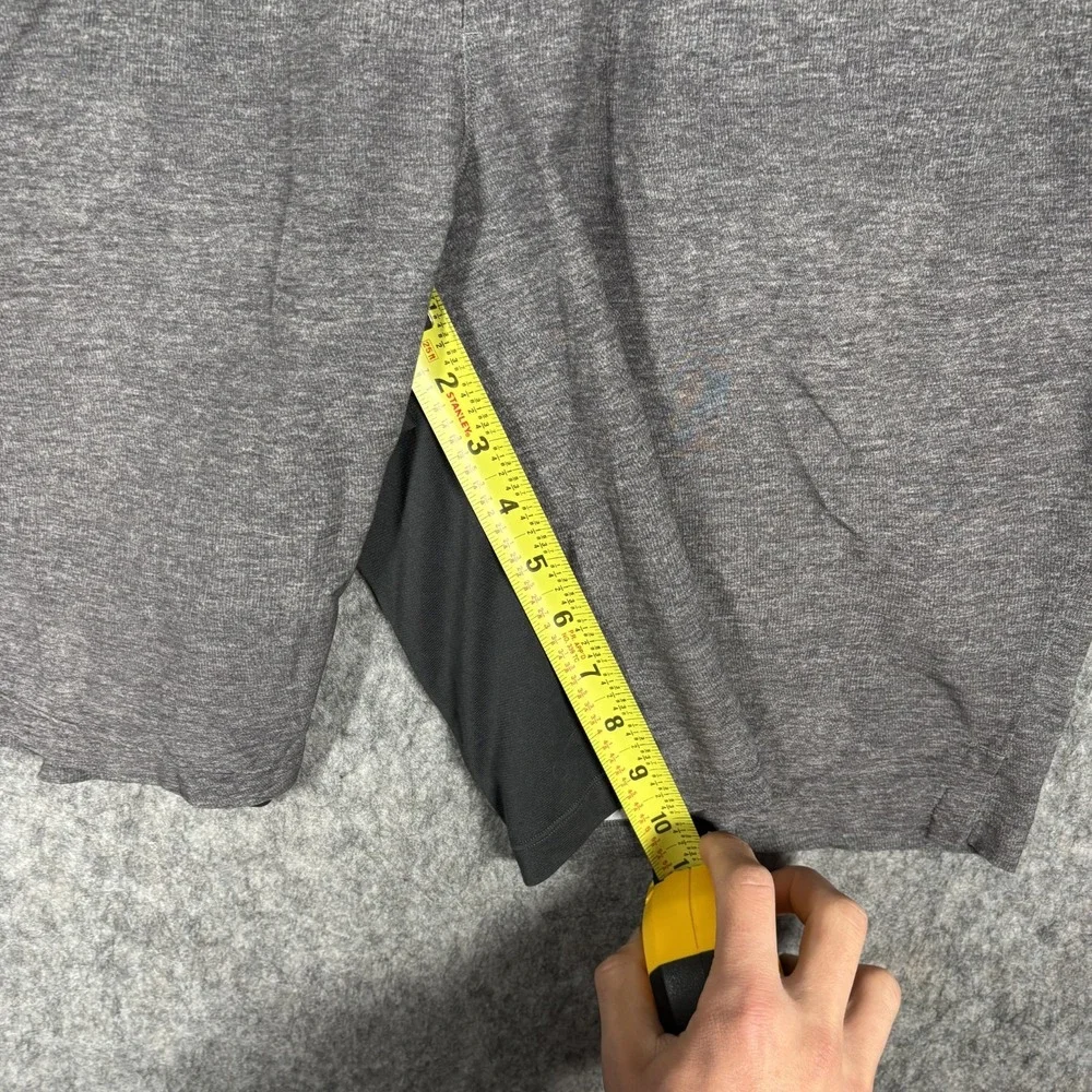 Lululemon Shorts Men's Medium 9